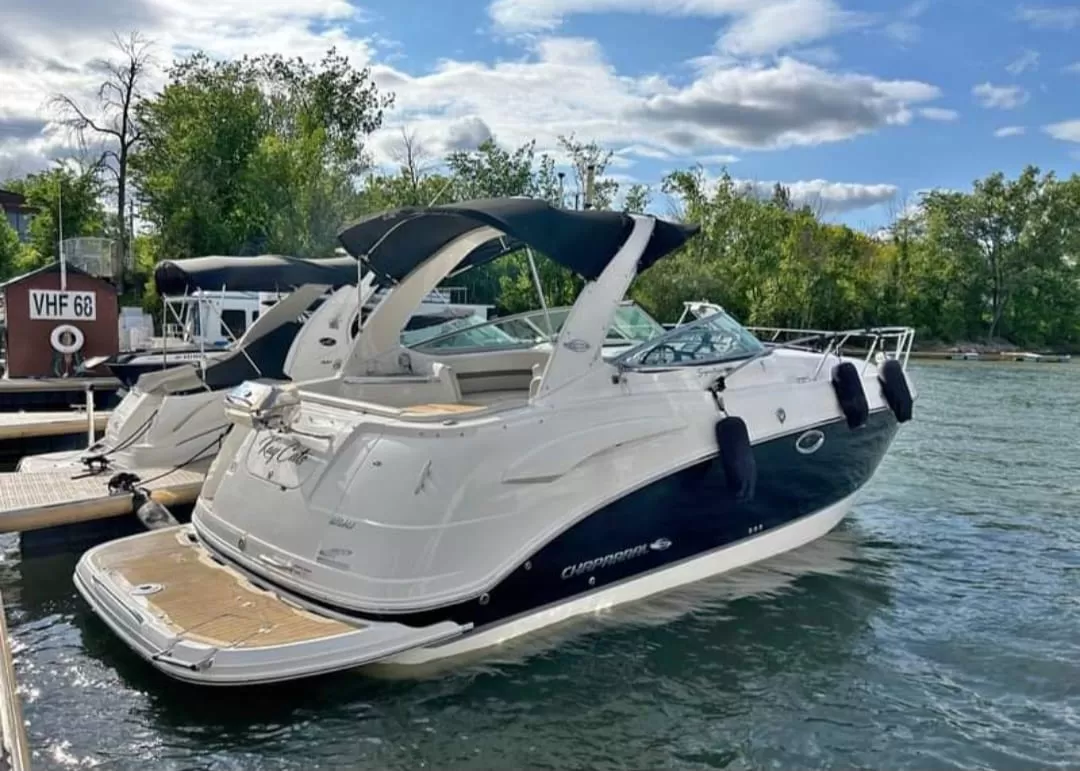 Chaparral 32"